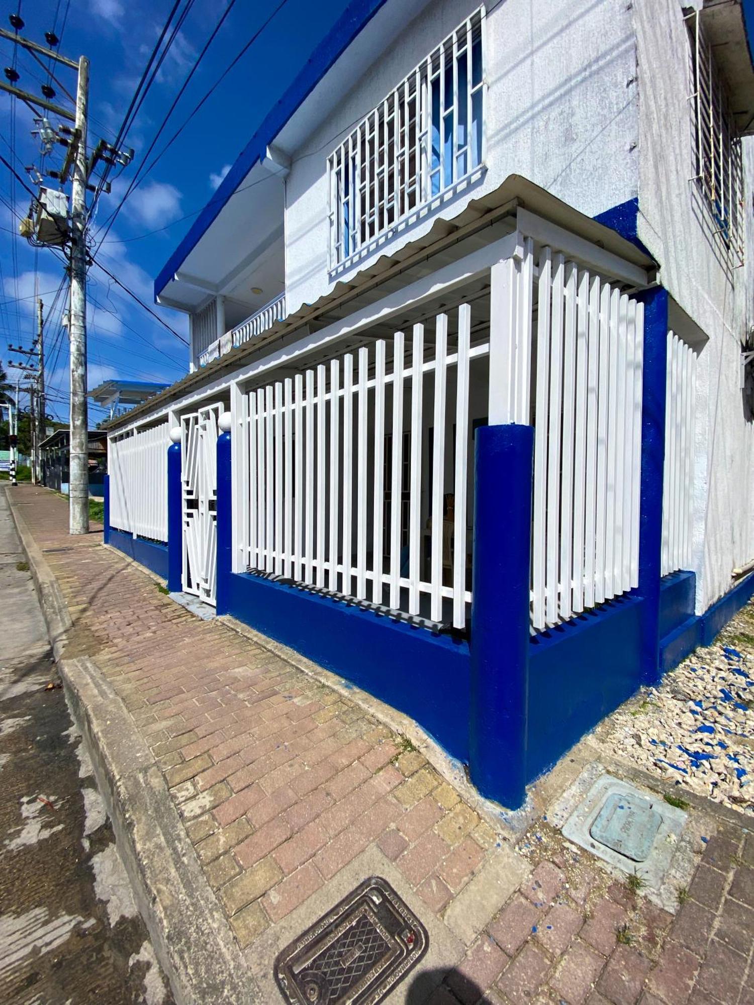 Miss Yasmin Place San Andrés Exterior photo